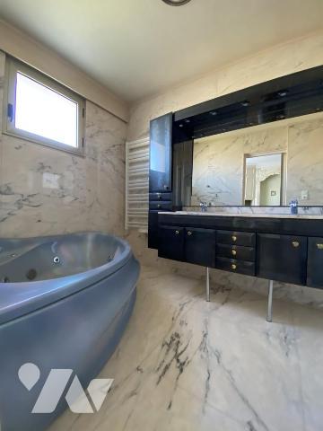 ORVAULT FERRIERE Dans quartier résidentiel lumineuse maison de plain-pied très entretenue