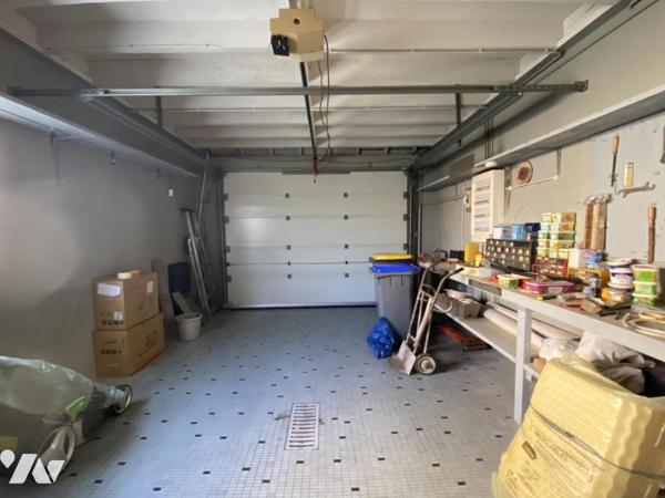 ORVAULT FERRIERE Dans quartier résidentiel lumineuse maison de plain-pied très entretenue