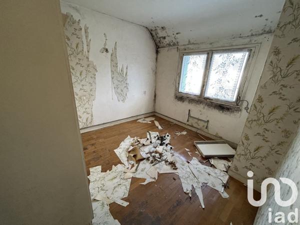 Maison traditionnelle 6 pièces de 100 m² à Le Pont-Chrétien-Chabenet (36800)