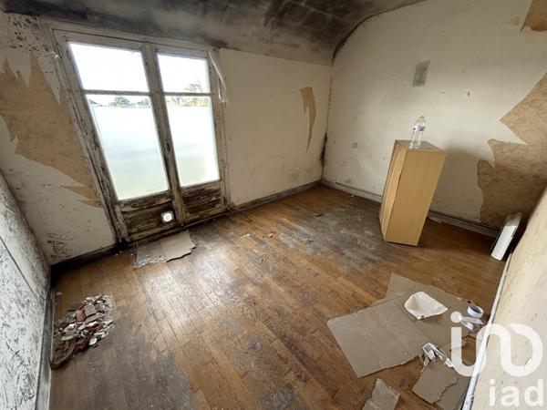 Maison traditionnelle 6 pièces de 100 m² à Le Pont-Chrétien-Chabenet (36800)