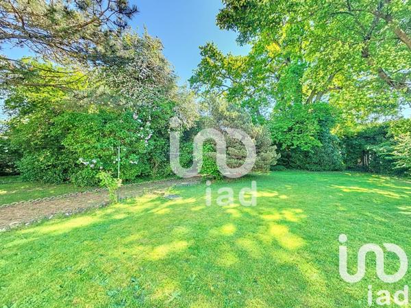 Maison traditionnelle 5 pièces de 92 m² à Gretz-Armainvilliers (77220)