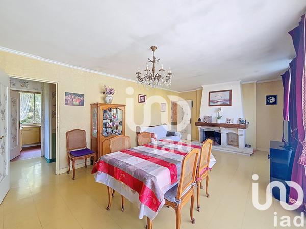 Maison traditionnelle 5 pièces de 92 m² à Gretz-Armainvilliers (77220)