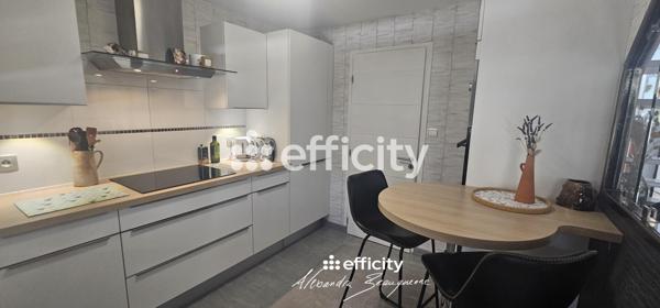 Maison
         6 pièces
        - 95 m² 269 000 € *