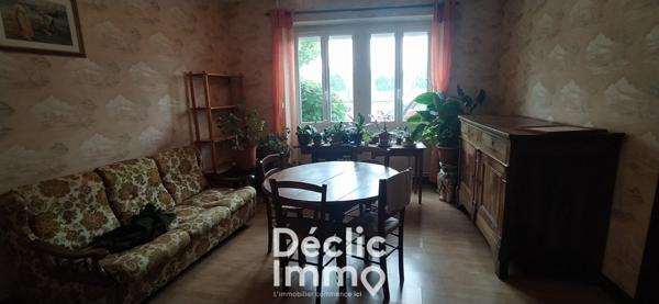 Vente maison Montjean, 123m² 6 pièces 85 000€ avec garage