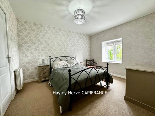 Dpt MANCHE(50), Propriété avec trois étangs sur 1,4 hectare en Normandie – Maison de charme proche Vire et Mont-Saint-Michel