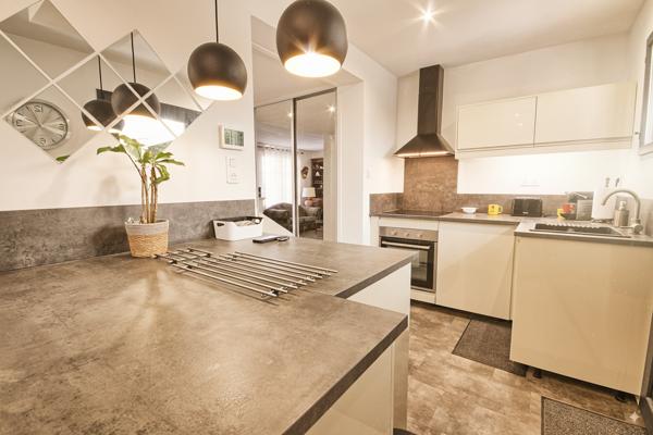 Bacalan, maison F4 de 80m² avec jardin et dépendance