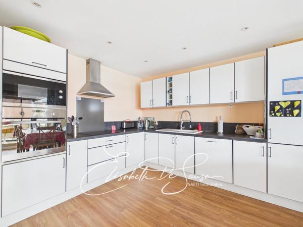 Superbe appartement avec terrasse