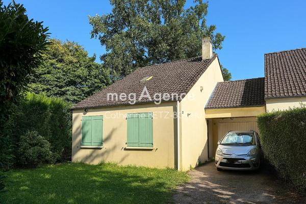 Maison à ERAGNY, 95610 - 5 pièces 103m²