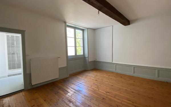 Appartement à louer    3 pièces •  La Rochelle