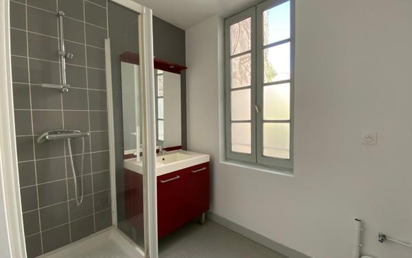 Appartement à louer    3 pièces •  La Rochelle