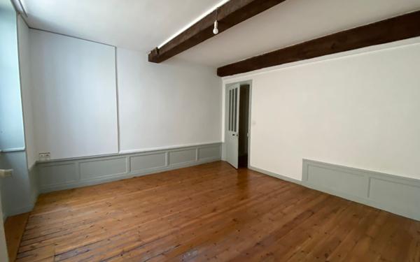 Appartement à louer    3 pièces •  La Rochelle