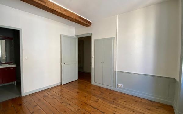 Appartement à louer    3 pièces •  La Rochelle