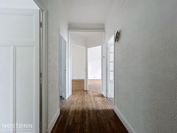 Appartement 3 pièces 58 m² avec balcon, 2 chambres et cuisine équipée 3eme etage
