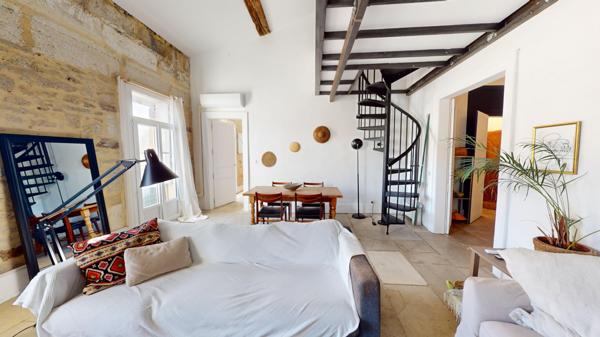 Montpellier (34000) Appartement 97 m² en plein coeur du centre ville de Montpellier.