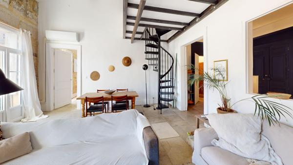 Montpellier (34000) Appartement 97 m² en plein coeur du centre ville de Montpellier.