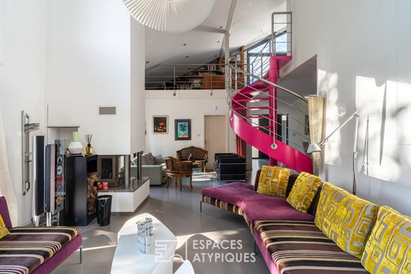 Maison d’architecte aux lignes élégantes avec piscine et jardin