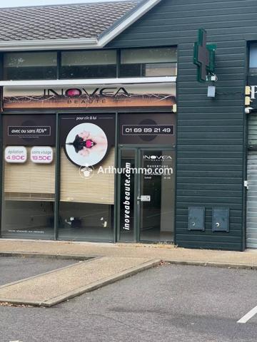 Location Fonds de commerce 4 pièces 91 m2 à Saint-Pierre-du-Perray