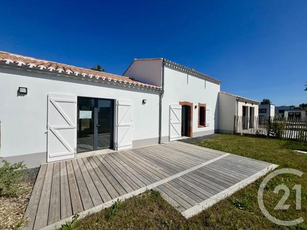 Appartement F4 à vendre  4 pièces - 80,65 m 2   LE FENOUILLER  - 85