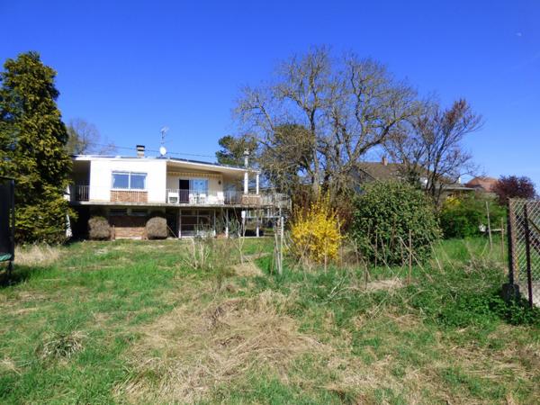 À vendre Colmar  Quartier des Maraîchers - Maison d'architecte à rénover.