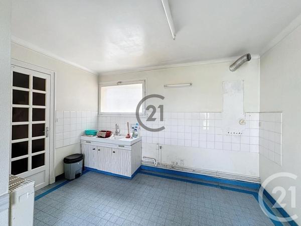 Maison à vendre  6 pièces - 106,34 m 2   GUERANDE  - 44