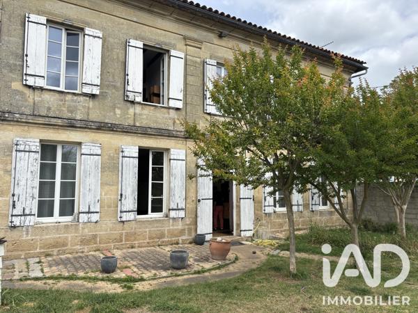 Maison à vendre 6 pièces 155 m² Les Peintures
