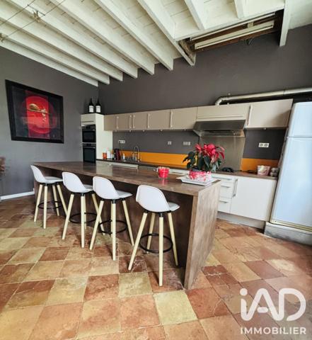 Maison à vendre 6 pièces 155 m² Les Peintures