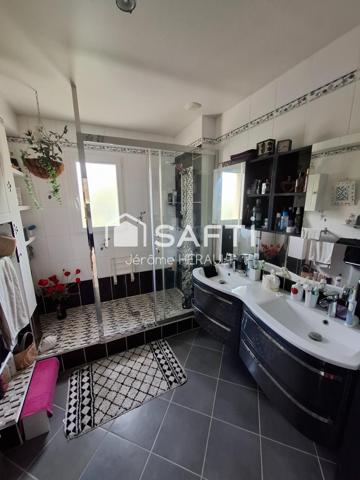 Belle Propriété 6 pièces sur terrain verdoyant 1693 m²