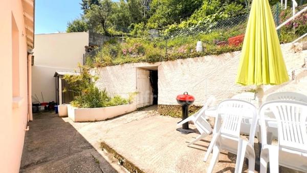 QUIMPER (29)Maison à vendre T4 de 70 m² habitable et de 85 m² utile - Jardin