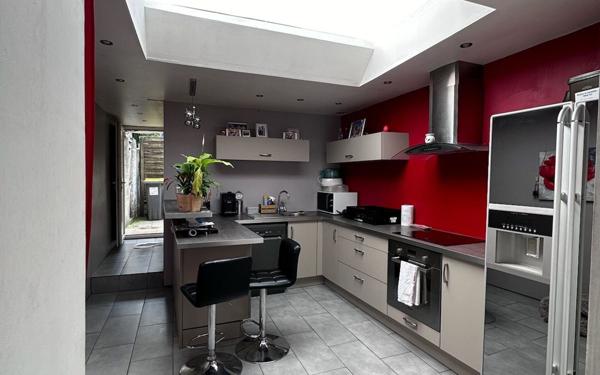 Maison à vendre    4 pièces • 84 m2 Pérenchies