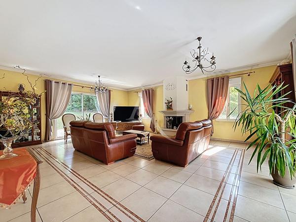 À VENDRE ORSAY Maison 8 pièce(s)