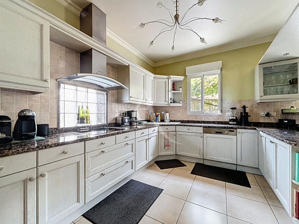 À VENDRE ORSAY Maison 8 pièce(s)