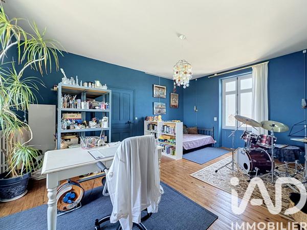 Maison à vendre 6 pièces 184 m² Plaine-et-Vallées