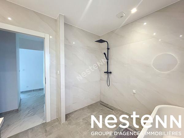 A Vendre: Villa de Plain pied 3 Chs + Garage - 71570 LA CHAPELLE DE GUINCHAY (71570)
