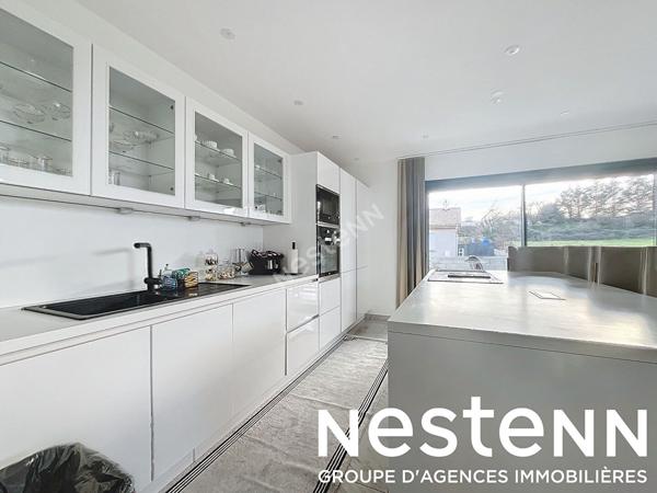 A Vendre: Villa de Plain pied 3 Chs + Garage - 71570 LA CHAPELLE DE GUINCHAY (71570)