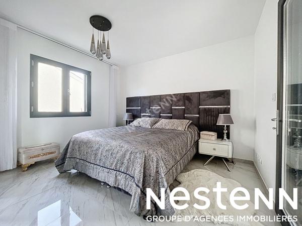 A Vendre: Villa de Plain pied 3 Chs + Garage - 71570 LA CHAPELLE DE GUINCHAY (71570)