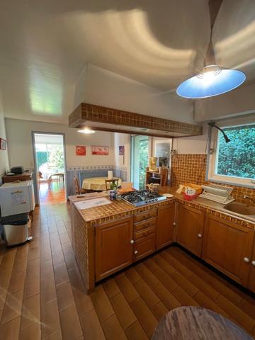 Maison à PLUNERET, 56400 - 7 pièces 150m²