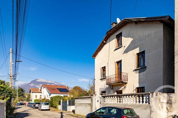 Maison à vendre  4 pièces - 156,50 m2 ST MARTIN D HERES - 38