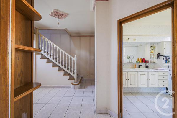 Maison à vendre  4 pièces - 156,50 m2 ST MARTIN D HERES - 38