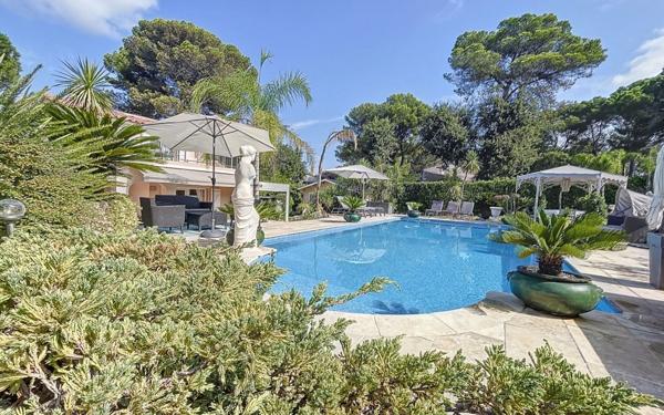 Maison à vendre    4 pièces •  Mouans-Sartoux