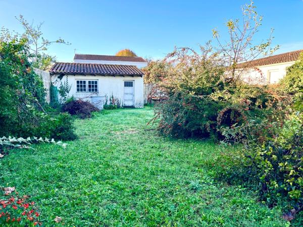 Terrain 600m2 La Jarne