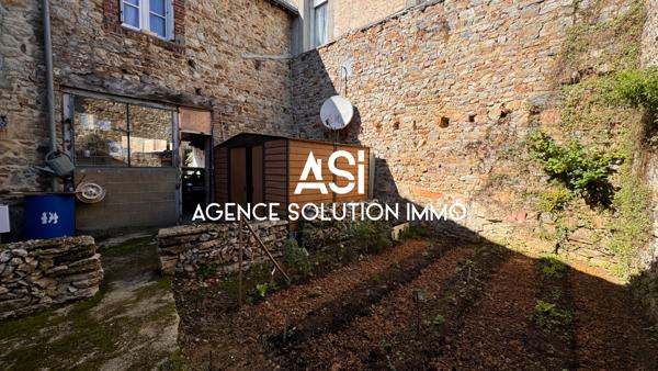 Maison 2 pièce(s) 37.59 m2 Carrez - 49 m2 au sol - Garage et cour - calme clair