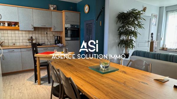Maison 2 pièce(s) 37.59 m2 Carrez - 49 m2 au sol - Garage et cour - calme clair