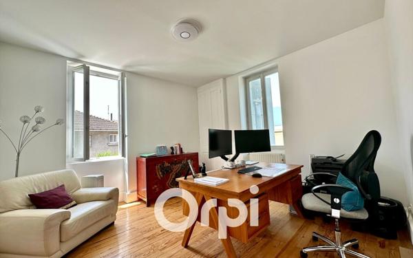 Maison à vendre    9 pièces • 224,30 m2 Villard-Bonnot