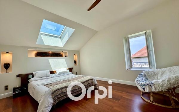 Maison à vendre    9 pièces • 224,30 m2 Villard-Bonnot