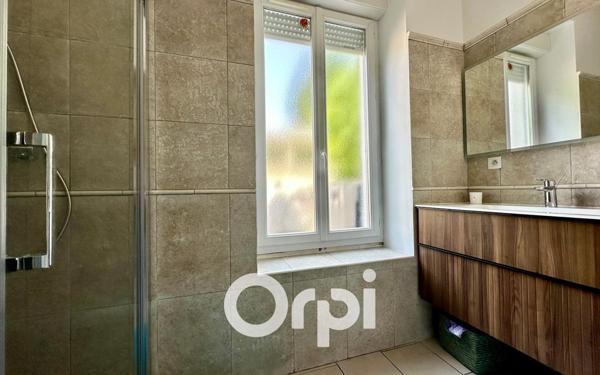 Maison à vendre    9 pièces • 224,30 m2 Villard-Bonnot