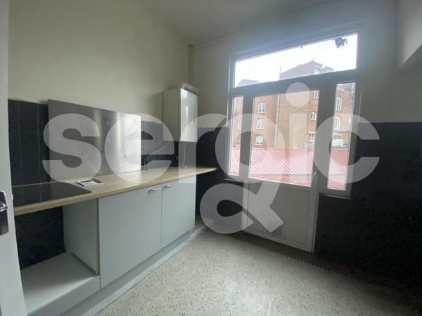 Location 3 Pieces 68 59800 Lille 19 0317 01 0004