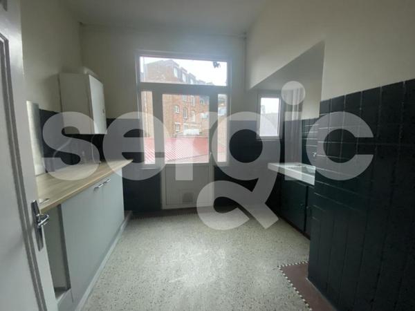 Location 3 Pieces 68 59800 Lille 19 0317 01 0004