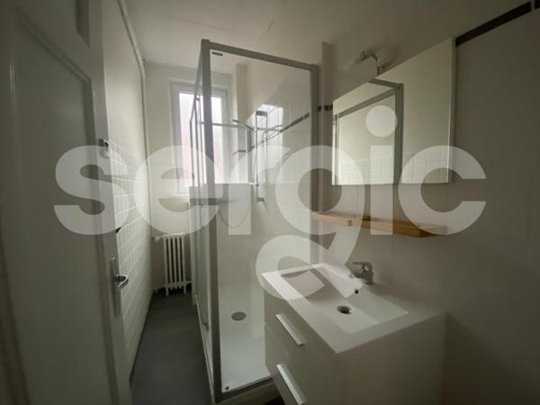 Location 3 Pieces 68 59800 Lille 19 0317 01 0004