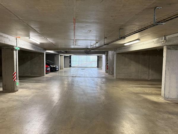 Appartement Mérignac T3 66 m2, terasse 8m2, hyper-centre, parking