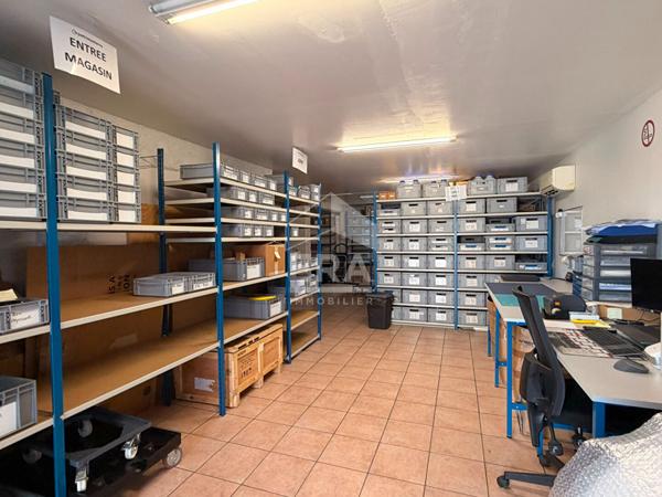LANÇON PROVENCE - A VENDRE Local commercial de 85 m2
